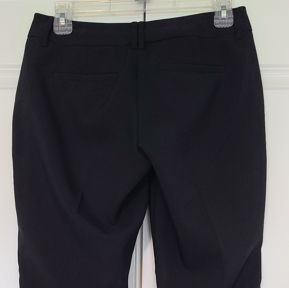 BANANA Republic Ryan Fit Black pants, size 4 Short - Picture 8 of 8